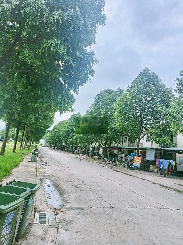 Gia đình em cần bán nhanh lô đất nằm sau TTHC bàu bàng, giá chỉ 880tr