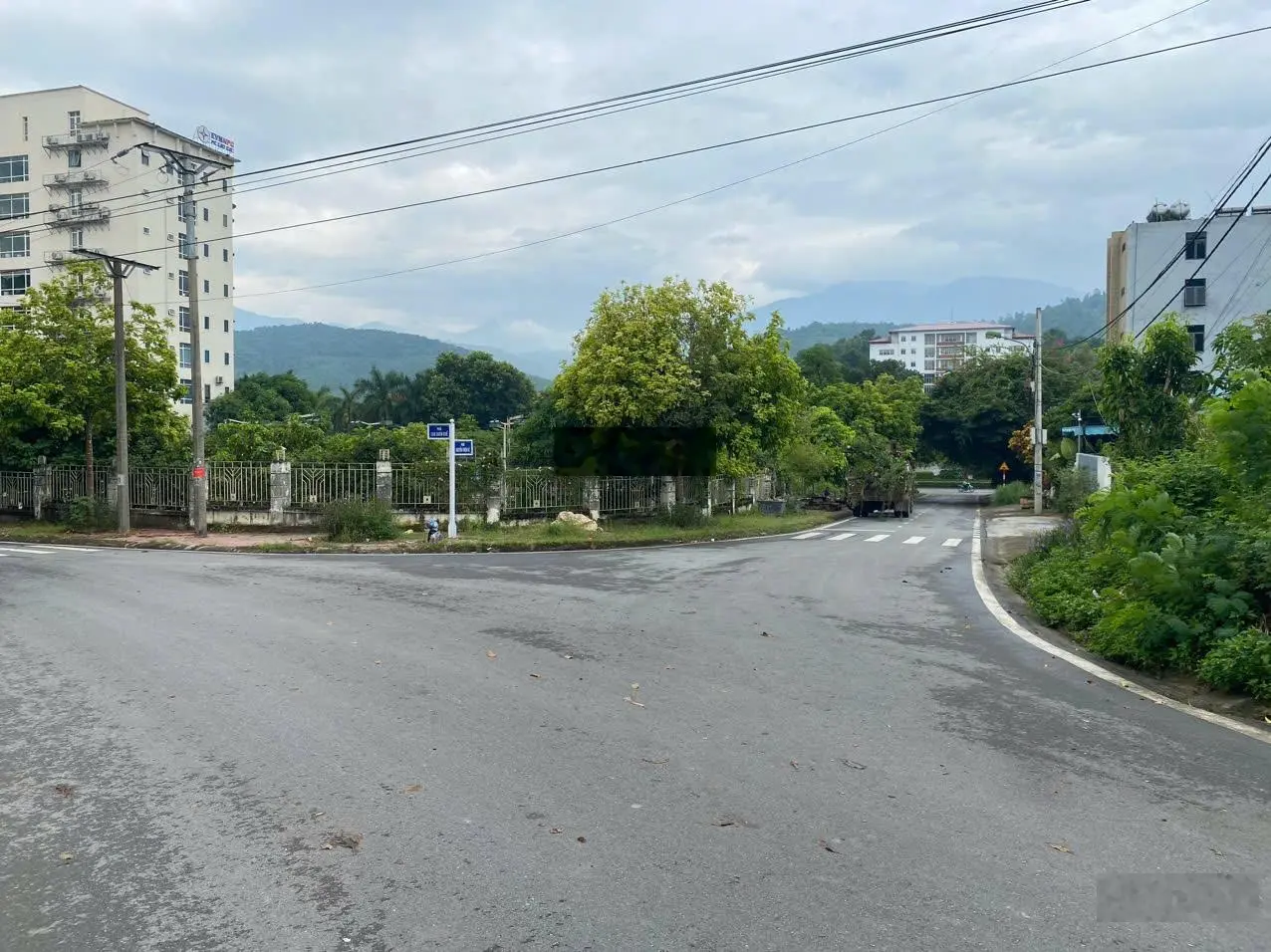 Bán đất đường T2, phường Bắc Lệnh, TP Lào Cai, DT 337m2, giá bán 38,2tr/m2 có thương lượng