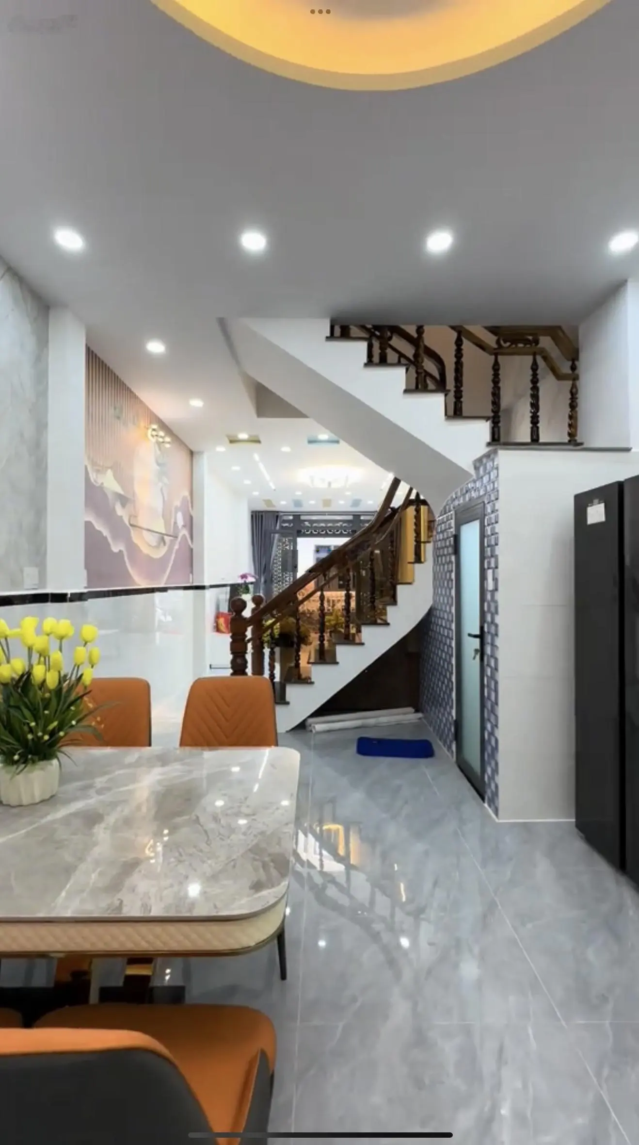 Nhà Quận 7 - Đẹp - Sang - Tặng Nội Thất - Giá 3,21 Tỷ Còn Thương Lượng
