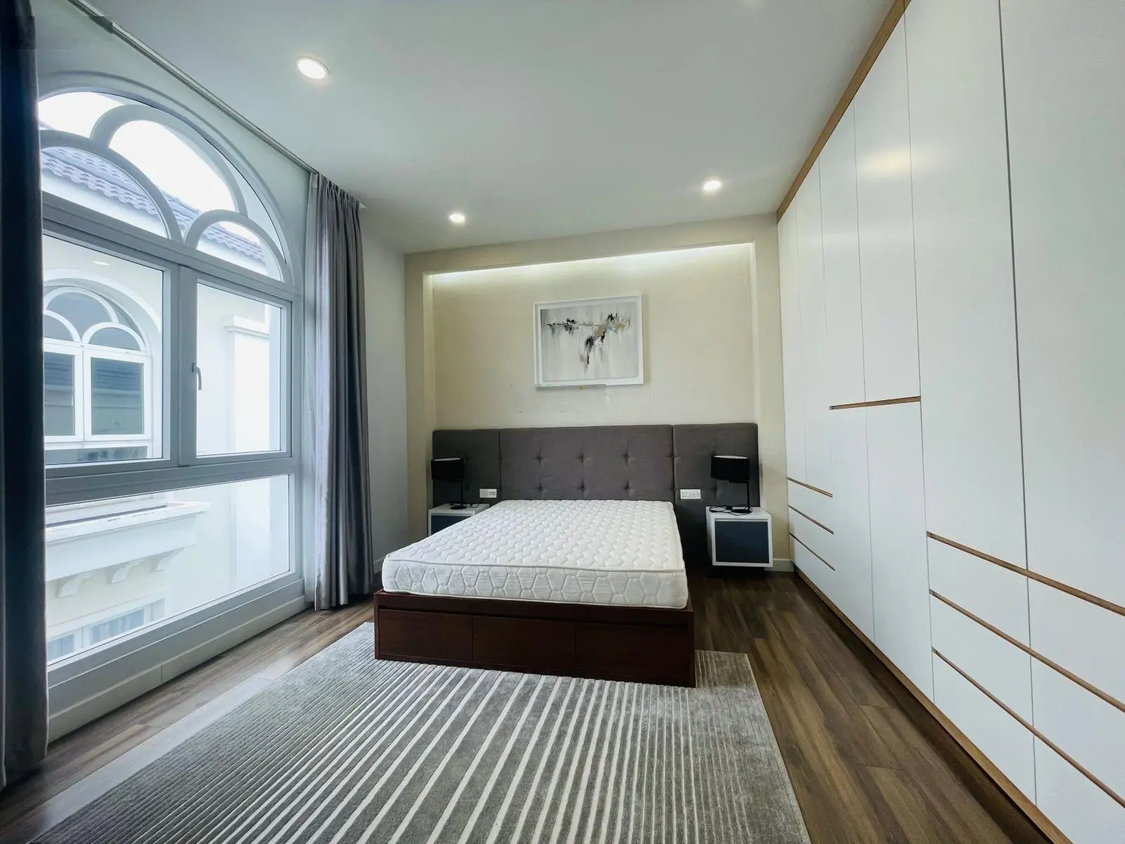 Bán biệt thự full nội thất mặt tiền 20m khu vip The Venica - Khang Điền