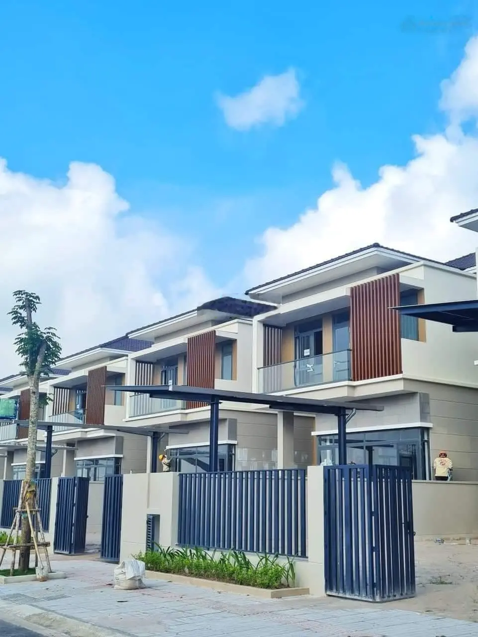 Siêu phẩm biệt thự đơn lập tại trung tâm TP. Mới