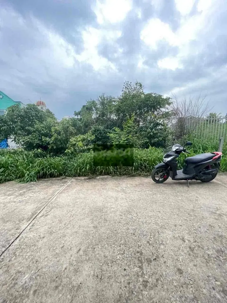 Bán đất Bến Cát Phú An bê tông thông 5m ngay ngã 4 Phú Thứ. nở hậu 7m
