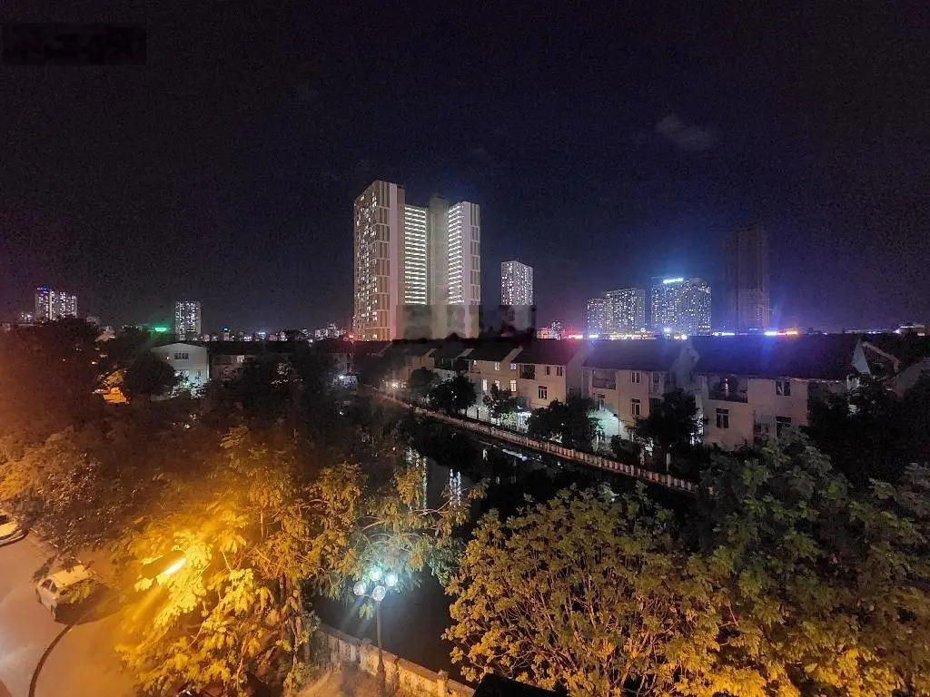 Bán nhà mặt Phố Nguyễn Văn Trỗi. View hồ thoáng mát, kinh doanh đỉnh cao. 90m2, mt 4.5m, 21.5 tỷ