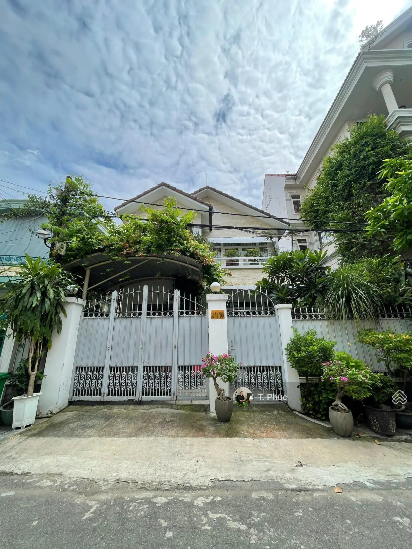 Bán biệt thự khu compound đường số 3 Trần Não, phường Bình An, Q2. DT 10.5x20M. Giá chỉ 33 tỷ TL