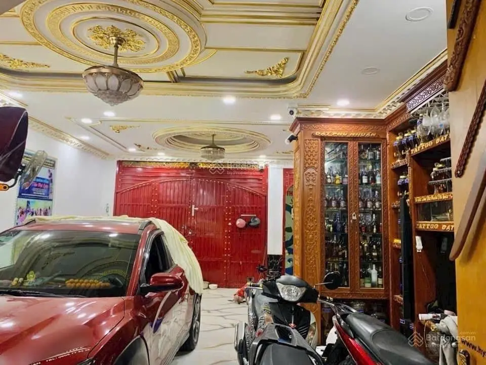 Nhà mặt tiền đường Thích Quảng Đức phường 5 Quận Phú Nhuận gía bán 22 tỷ