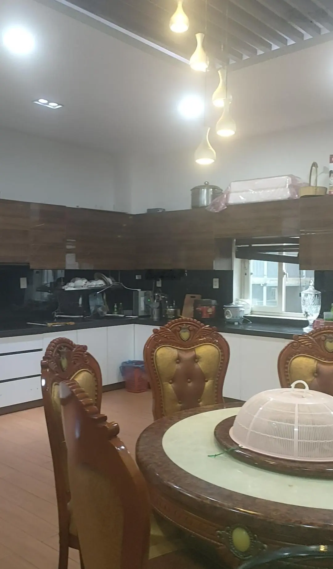 Nhà phố trệt 4 lầu.nguyễn duy trinh.244m2 giá 32 tỷ