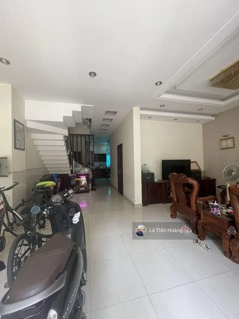 Bán biệt thự liền kề Sadeco ven sông giá 22 tỷ tại Quận 7