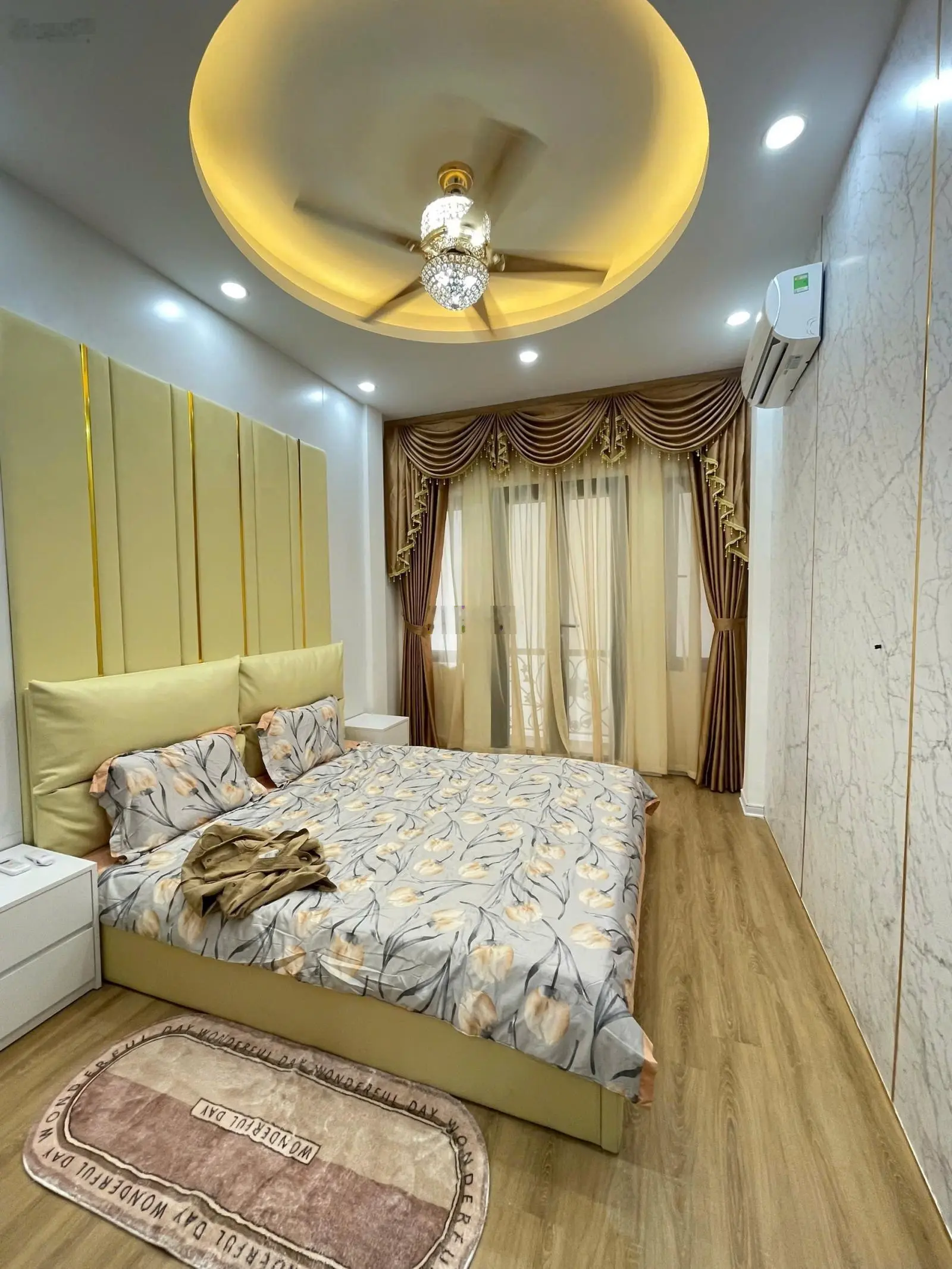 Hiếm bán, phân lô ô tô tránh, gần phố, thang máy, hai thoáng 55m2 Trần Quốc Hoàn, nhỉnh 15 tỷ