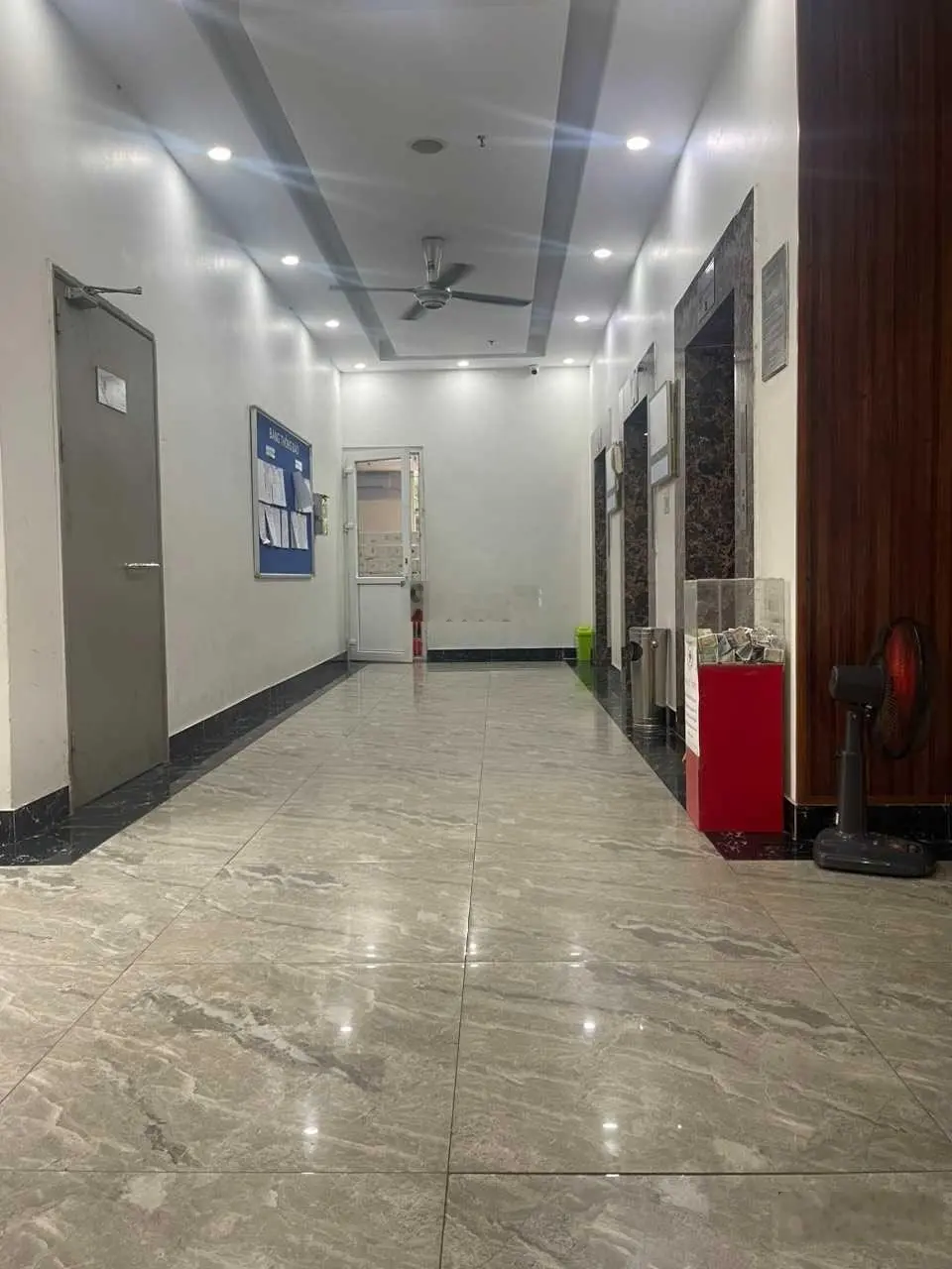Bán căn hộ chung cư CT3 Nam Cường, DT 76,5m2. Căn góc, 2 phòng ngủ 2 vs. Tầng đẹp. Giá 4.2 tỷ