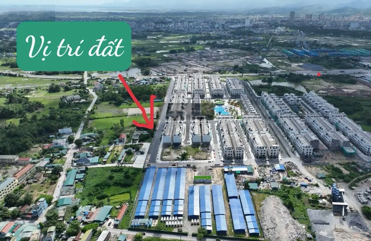 Bán lô đất đẹp 669m2 sổ đỏ đối diện dự án Vin chỉ 3x triệu/ m2