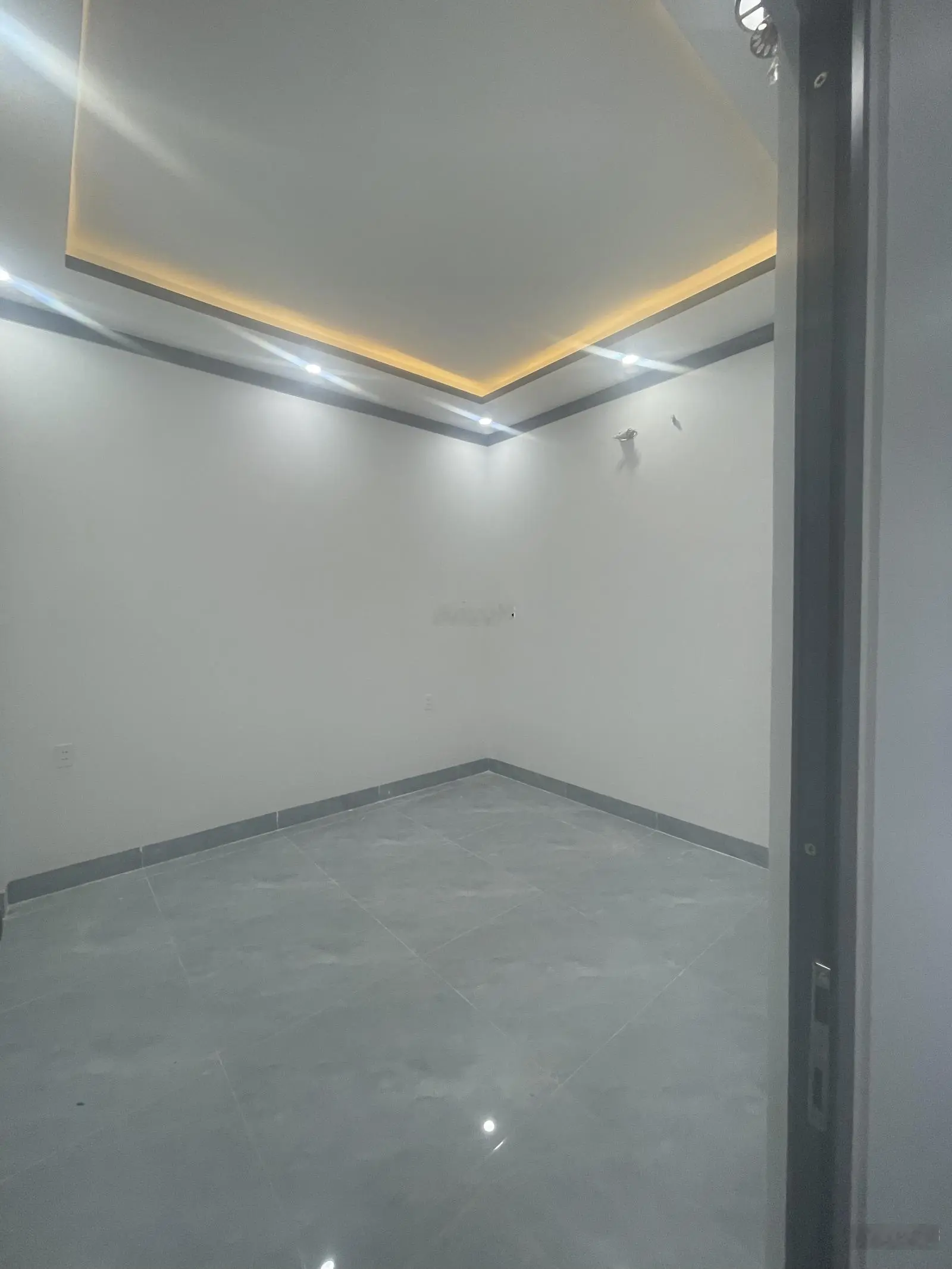 Bán gấp NR 2 tầng tại Phạm Ngũ Lão, Dĩ An, Bình Dương, 4,45 tỷ, 92,5m2