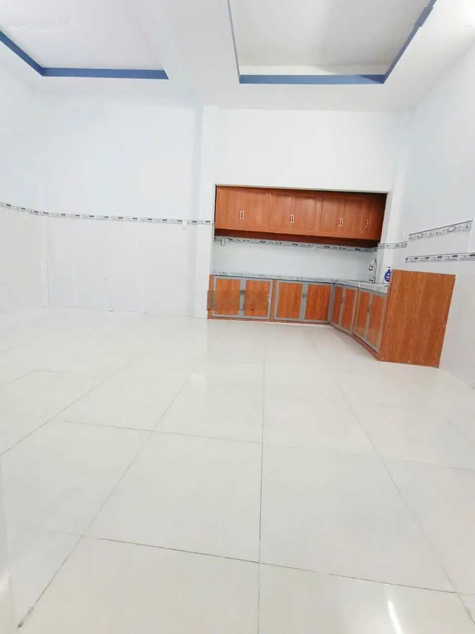 NHÀ 6x16 ĐÚC 1 TẤM 1/ NGUYỄN THỊ SÁU VÀO 50M HẺM THÔNG XE HƠI GẦN CHỢ THỚI TỨ.