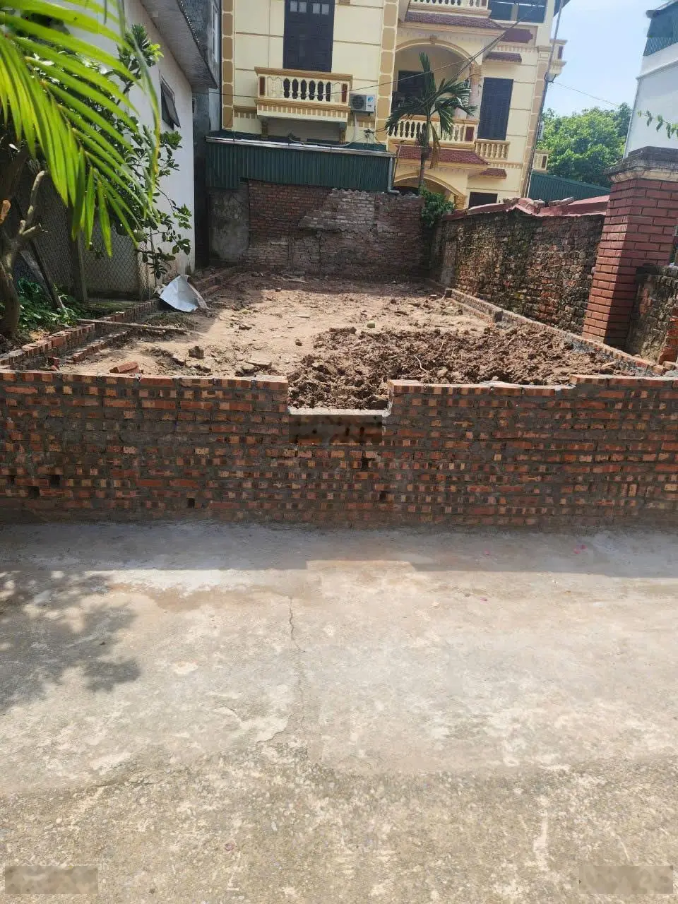Bán 63m2 đất Lộc Hà - Mai Lâm - Đông Anh. MT 5m, đường rộng 3.5m, cách bìa làng 50m.