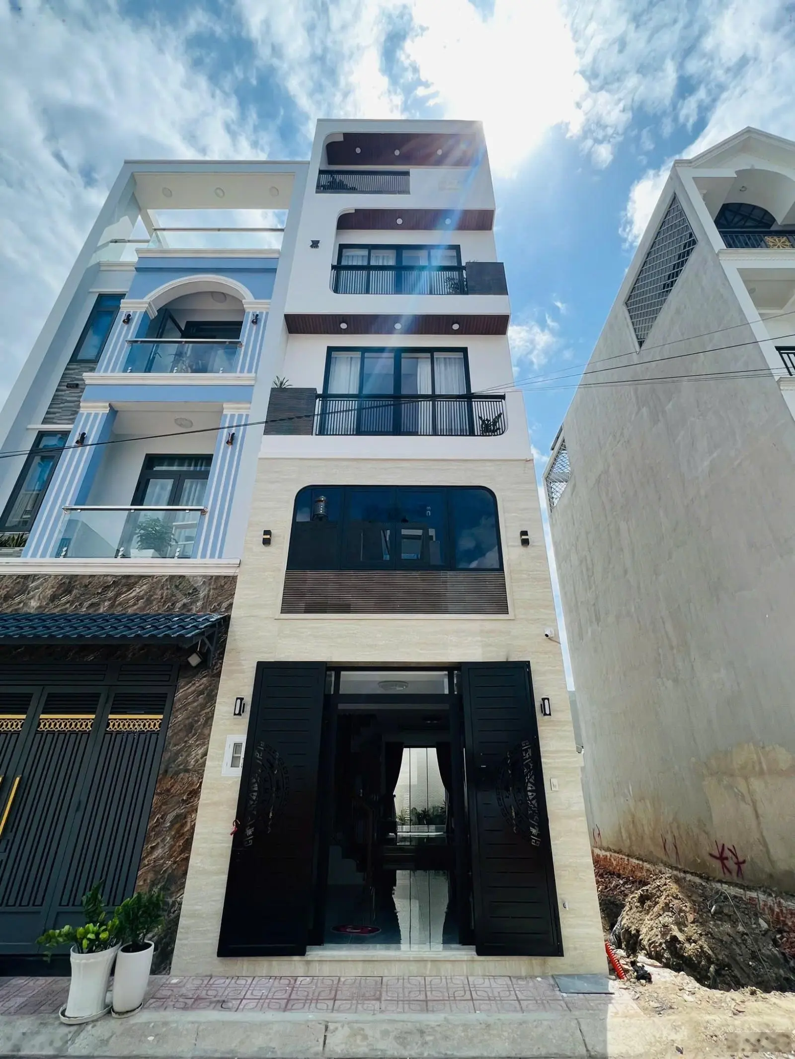 Bán Nhà Bình Tân - 363 Đất Mới (4x14m - 6ty88 TL) nội thất đầy đủ hiện đại. sát chợ Ngã tư bốn xã