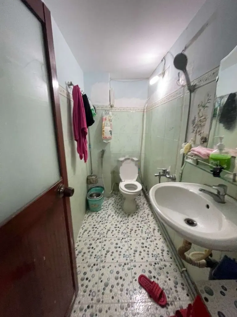 Bán nhà Tân Phú Big C Trường Chinh 60m2 3 tầng 3pn 4.x tỉ