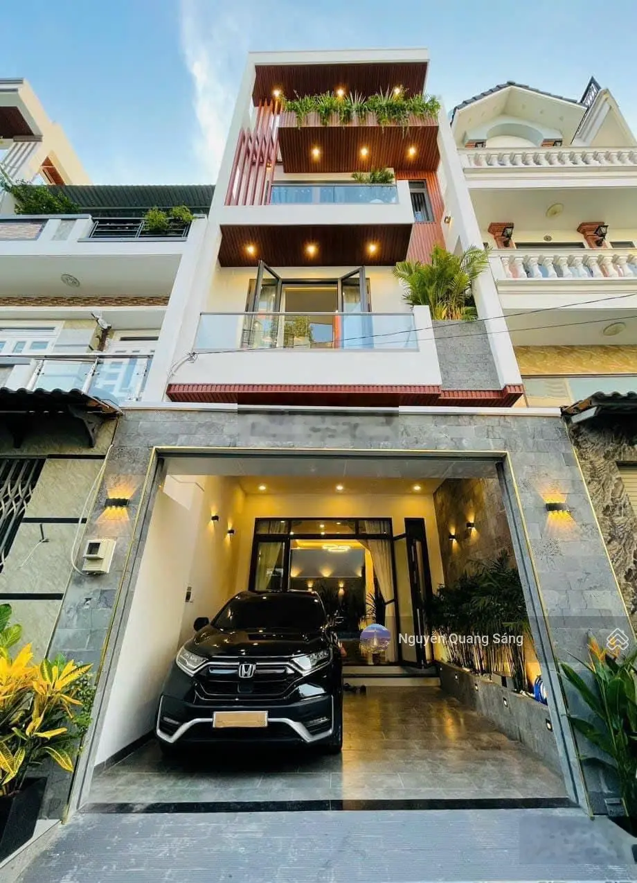 Đi nước ngoài bán gấp nhà Nguyễn Văn Luông, Phường 11, Quận 6. Giá 2 tỷ 890. Gọi 0904430105