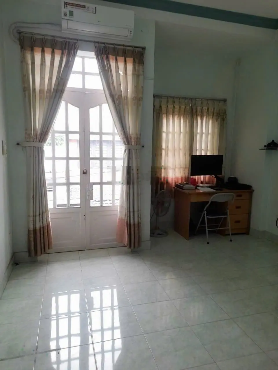 Bán nhà 22/9/6 đường số 21 P8 3tầng 4pn hẻm xe hơi 4m cách mặt tiền chỉ 50m