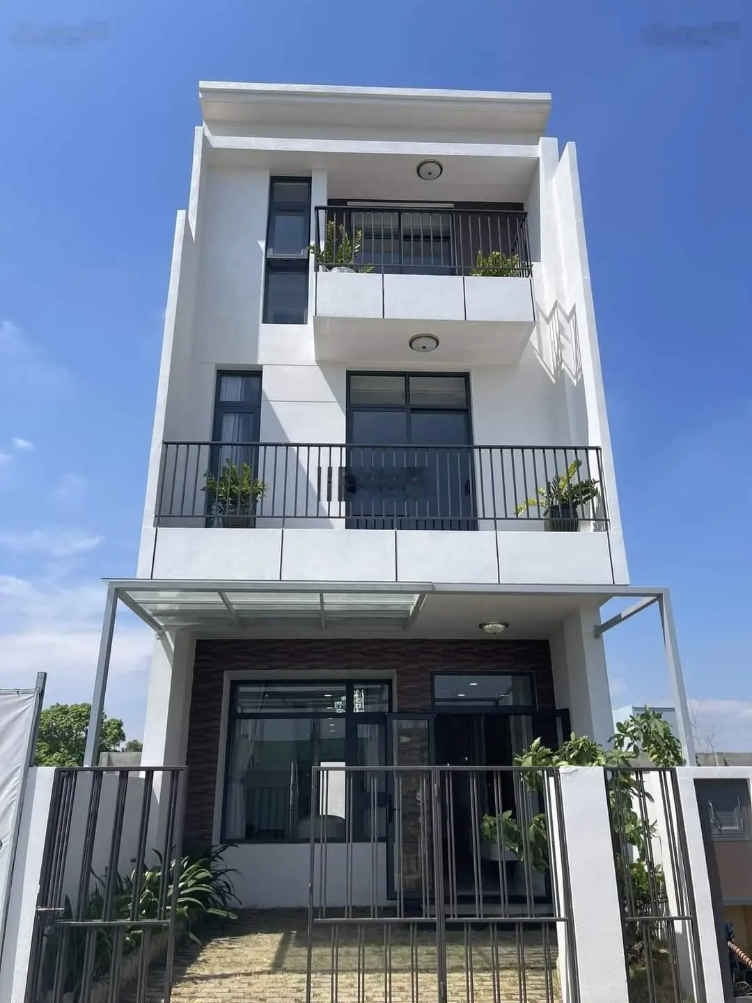 Bán nhà 2 lầu 252m2 The Larita, đang xây dựng. Đối diện trường học mẫu giáo Quốc tế 0903 066 813