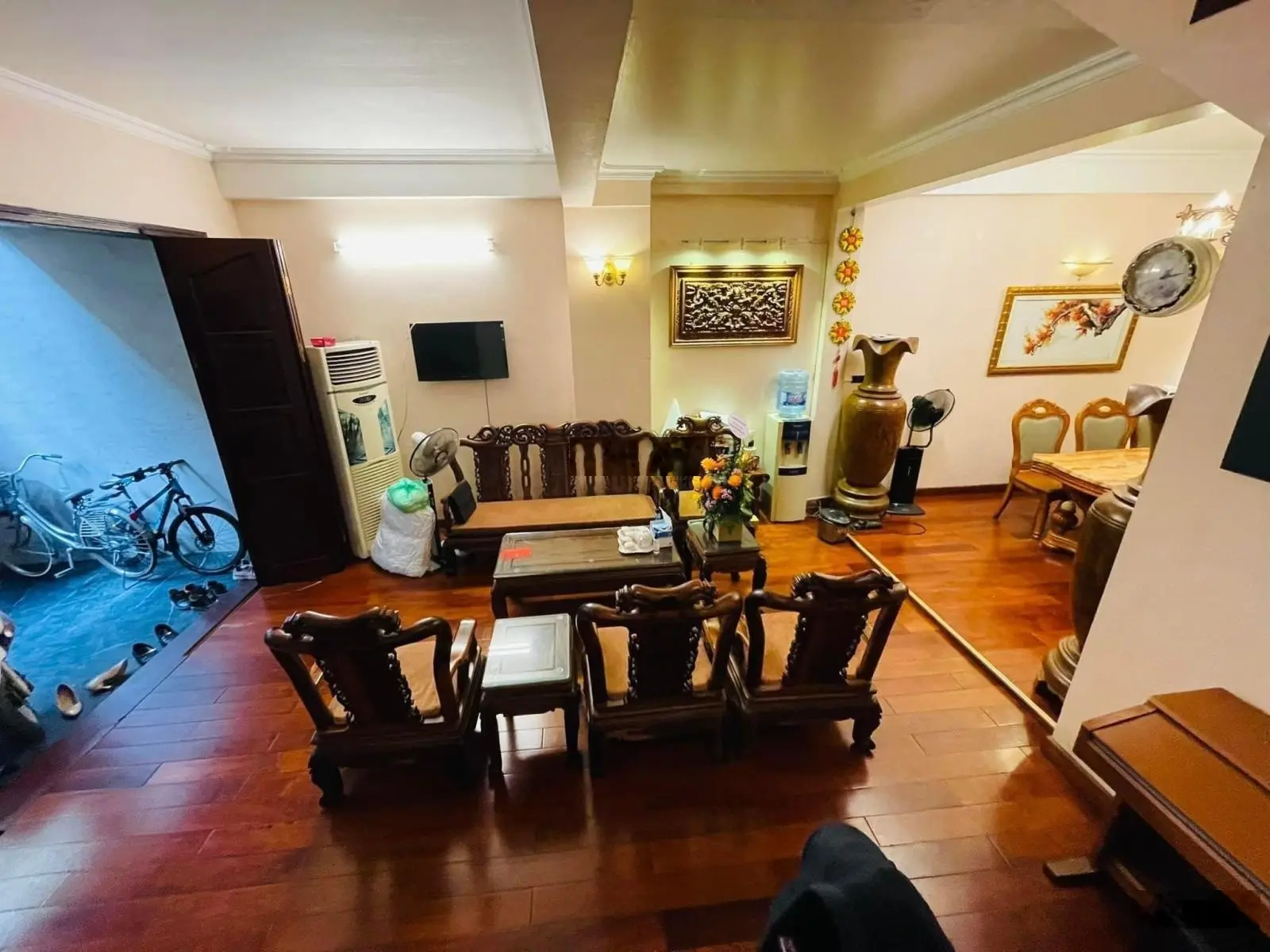 Bán nhà Nguyễn Văn Huyên Nguyễn Khánh Toàn Cầu Giấy 65m2, 3 thoáng, nhỉnh 15 tỷ, gara 7 chỗ