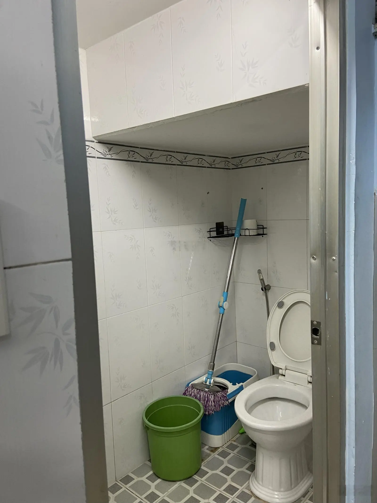 Bán dãy trọ lầu trệt + nhà 3 lầu giá rẻ tại TP Dĩ An Bình Dương