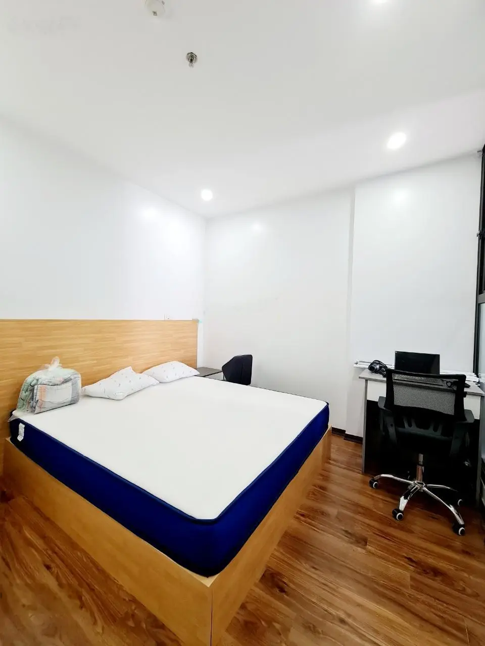 Bán căn hộ chung cư Thương mại Green Pearl _Thành phố Bắc Ninh 1 ngủ full đồ giá 2,550 tỷ