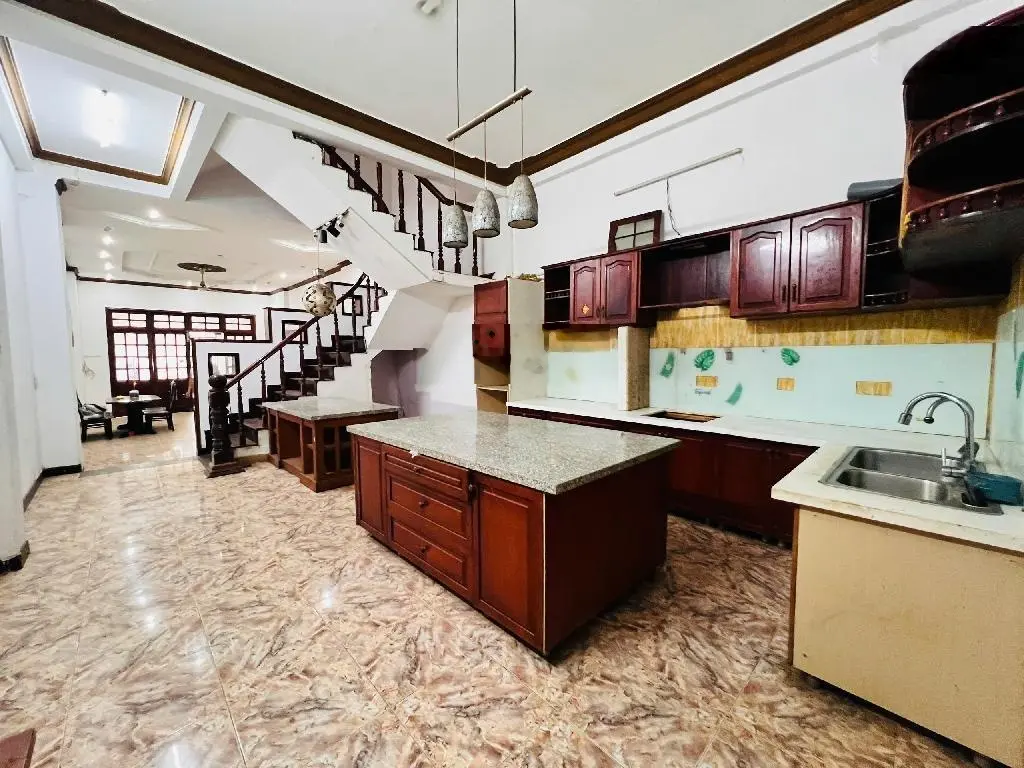 GẤP BÁN NHÀ 3 TẦNG 140m2(5x28m)hẻm 12m xe tải quay đầu Phạm Văn Bạch,P15 chỉ 12 tỷ còn thương lượng