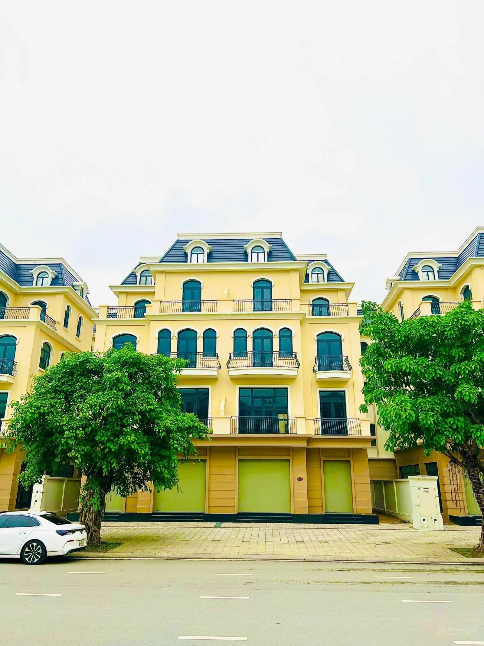 Quỹ biệt thự vip - sổ đỏ vĩnh viễn - Vinhomes Ocean Park 2