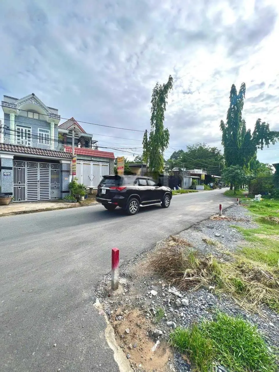 Ngân hàng thanh lý lô đất mặt tiền đường số 5 ngay chợ Tân Thông Hội 86m2 giá 1tỷ890 Sổ hồng riêng