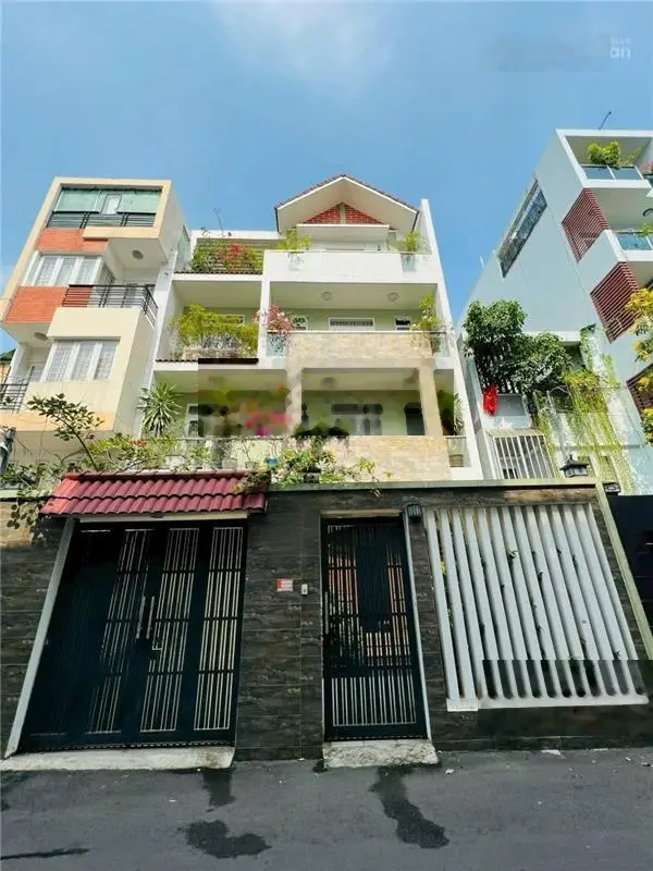 Siêu rẻ! HXH 10m đường Tô Hiến Thành, P. 14, Q. 10 (DT: 8x20m) 1 trệt 2 lầu - giá 28 tỷ TL