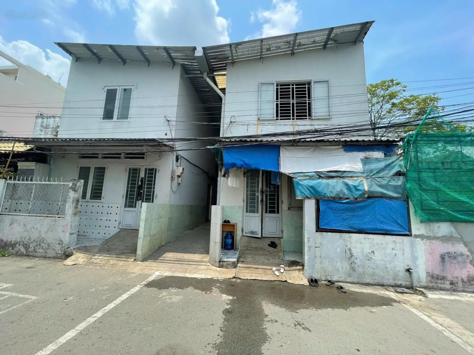 Nhà cấp 4 - Dãy trọ sẵn thu nhập 12 triệu/tháng. Tiện khai thác hoặc xây mới. 5 phút lên cao tốc