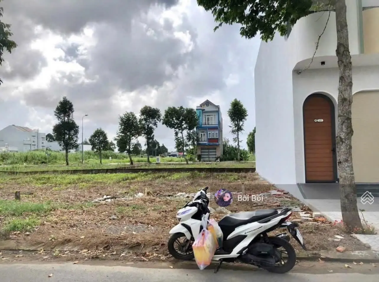 Đất vị trí đẹp MT Đ. Tạ Uyên, Phường 1, Cà Mau. 125m2 Thổ Cư 100%, Sổ sẵn