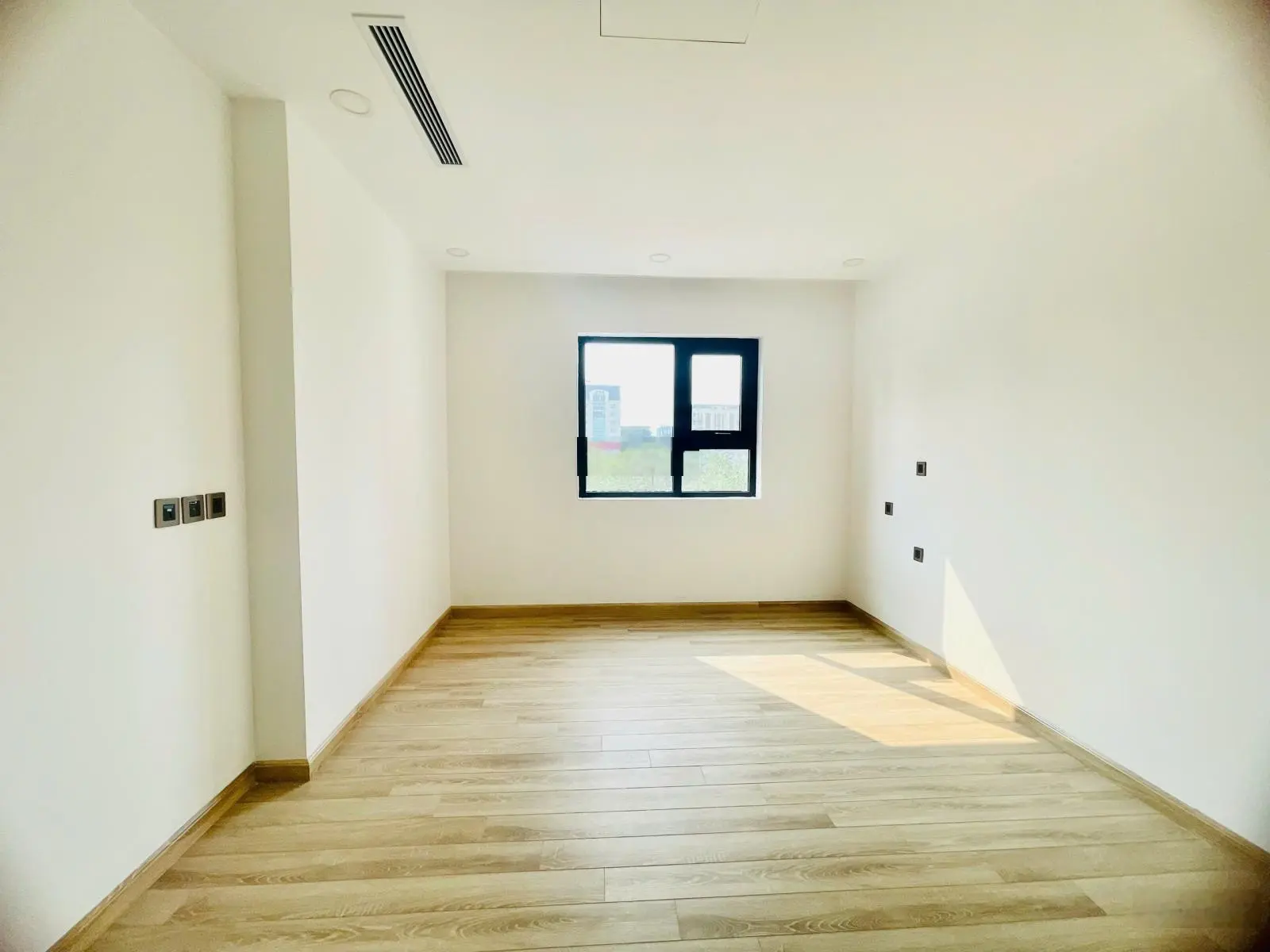 Quỹ căn cuối của Paragon giá rẻ nhất Cầu Giấy, chỉ từ 55tr/m2, bàn giao nội thất cao cấp 0927 467 ***