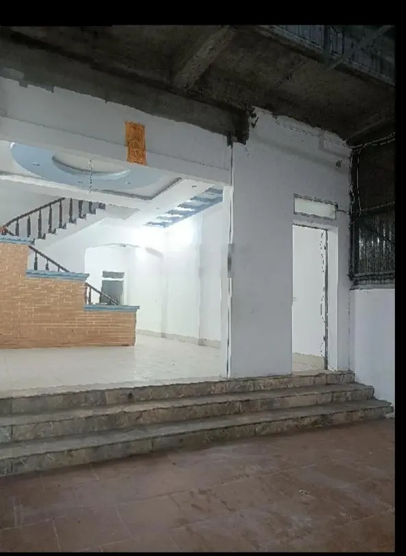 9.5 Tỷ, 148m2, 6.1m MT, nhà 3 tầng, ô tô tránh, Ỷ Lan, Phú Thụy, Gia Lâm, lô góc