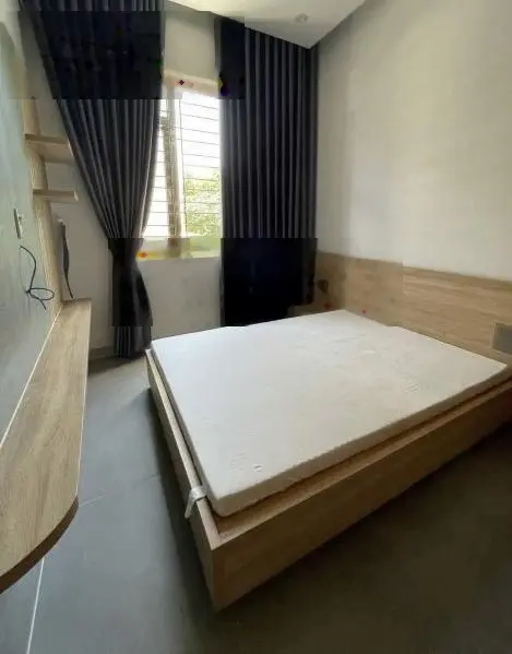 Cần bán gấp nhà Võ Văn Tần , p5, quận 3. Dt 44,8m2. Giá 3tỷ 250