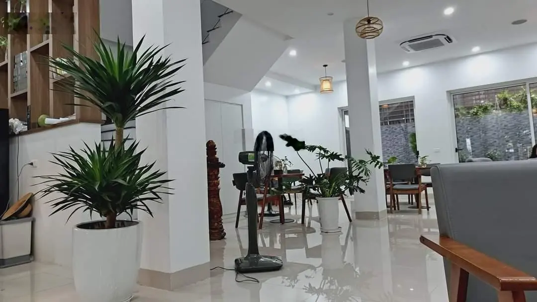 Bán biệt thự đẹp Lô Góc tại Mỗ Lao, 75 tỷ, 265m2, 6PN, 5WC, 4 tầng