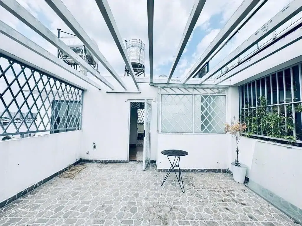 Nhà 71m2 Quốc Hương, Thảo Điền, Q2 - Gần Thảo Điền Pearl. Giá 5 tỷ 480, xây 1 trệt 3 lầu, hẻm ô tô