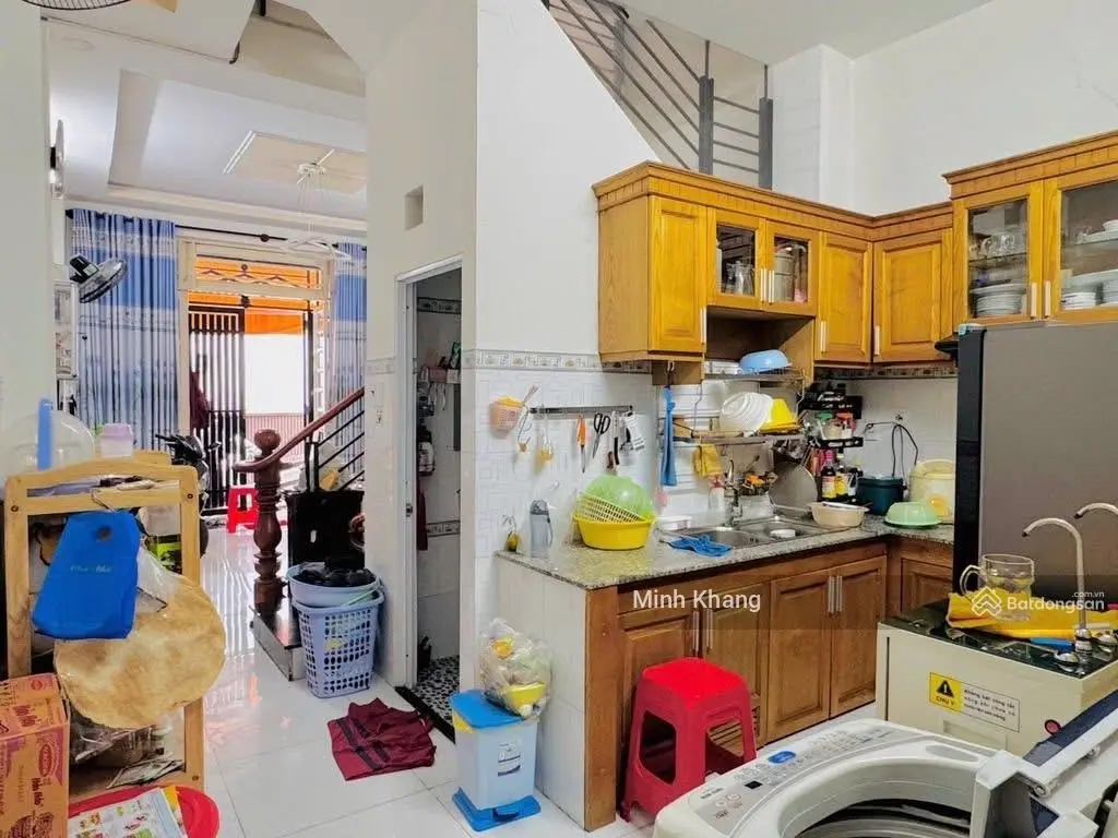 Bán nhà đường Trần Phú, Phường 4, Quận 5, Giá 3 tỷ 340, Diện tích 52m2, SHR