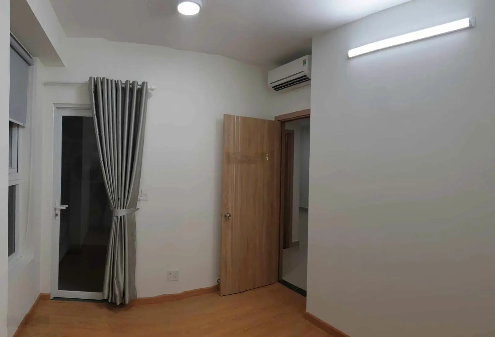 Cực hot! CH Saigon Gateway cần bán nhanh 2 tỷ đã bao phí, hỗ trợ vay 0902 651 ***