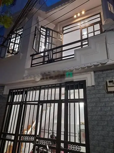 Nhà bán mặt tiền 2/4- DT140m2- 2 Tầng - 2 mặt tiền kd-giá chỉ 6.9tỷ