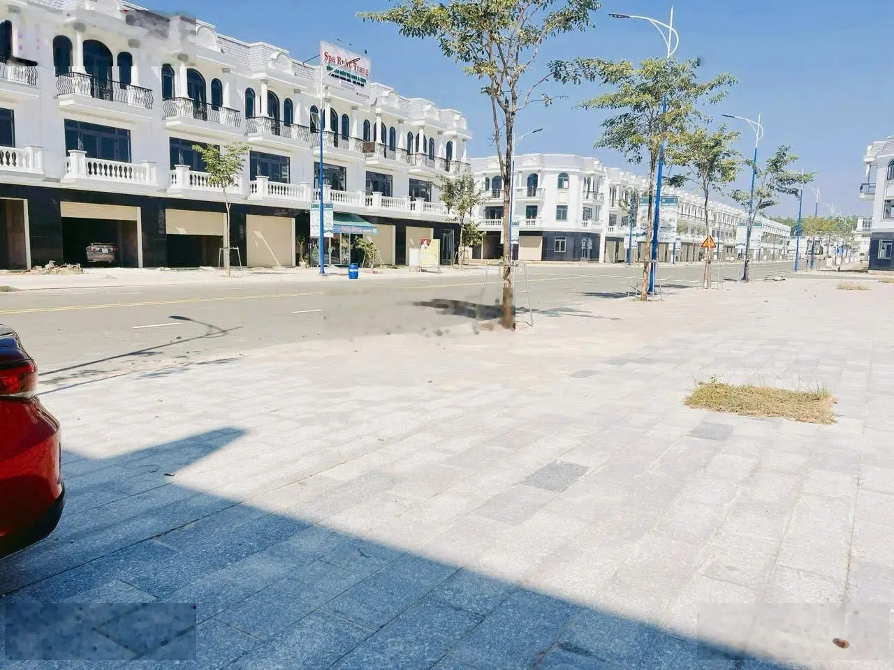 Cần bán nhà shophouse mặt tiền đường lớn Thăng Long 2 giá chỉ 3,35 trên trục đường 25m
