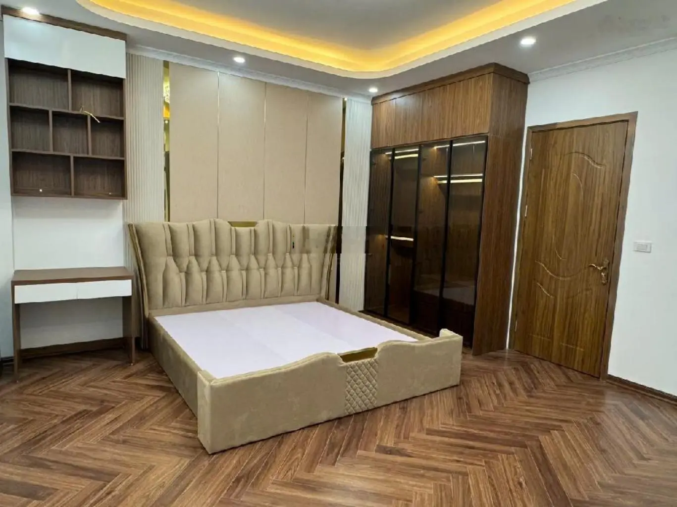 Bán nhà phố Vĩnh Quỳnh cực hiếm ở tuyệt vời - vài bước ra ô tô mt: 5,15m, dt: 40,5m2 - giá 4,55 tỷ
