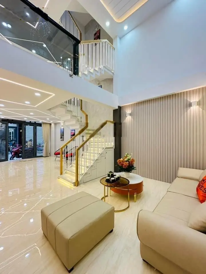 Mua ngay kẻo lỡ Tôn Thất Thuyết, Q4, HCM, 55m2, view đẹp, đang cho thuê 20 tr/ tháng