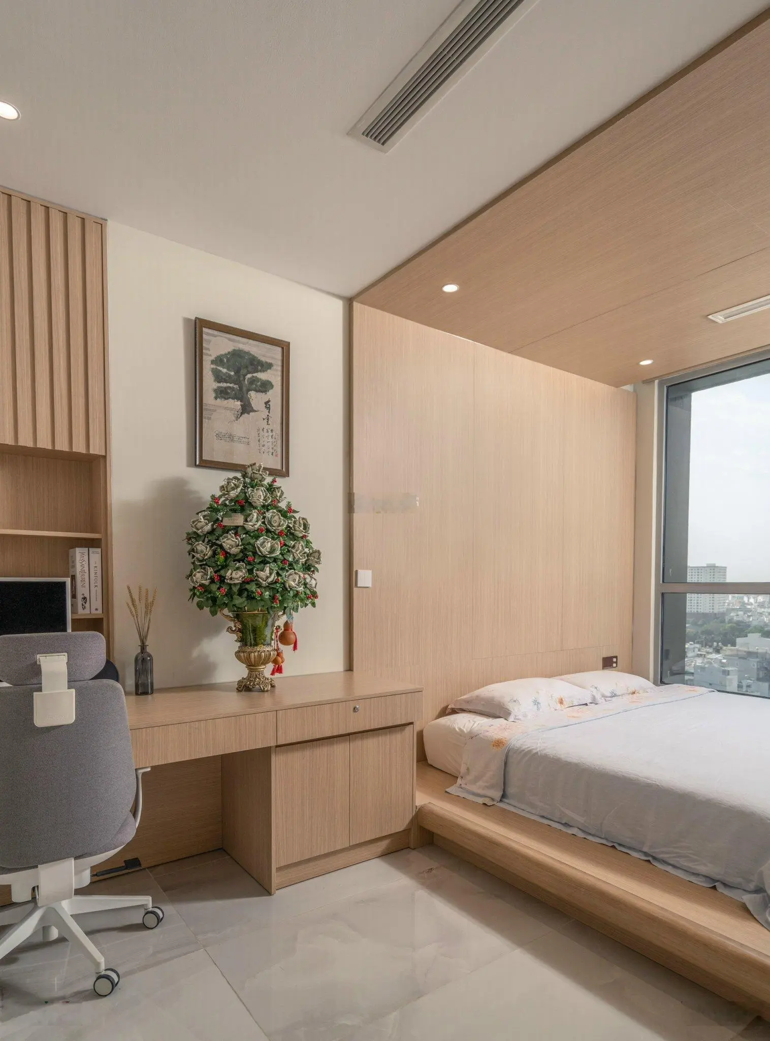 Bán CHCC Flemington, Q. 11, DT: 97m2, 3PN, 2wc giá: 7.1 tỷ. LH: 0939 586 *** Thanh Tùng