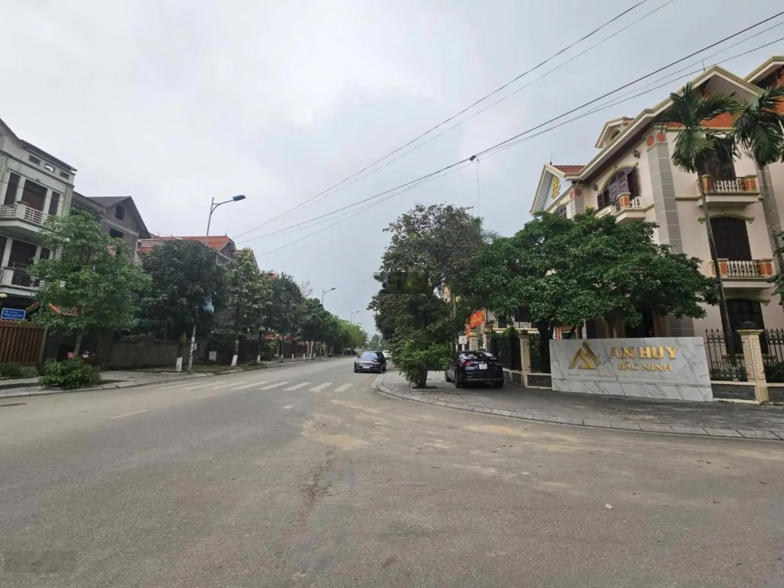 Bán căn Biệt Thự 330 m2 ở KĐT An Huy, Phường Vũ Ninh, Tp Bắc Ninh. Đã có sổ. Giá: 15,5 tỷ