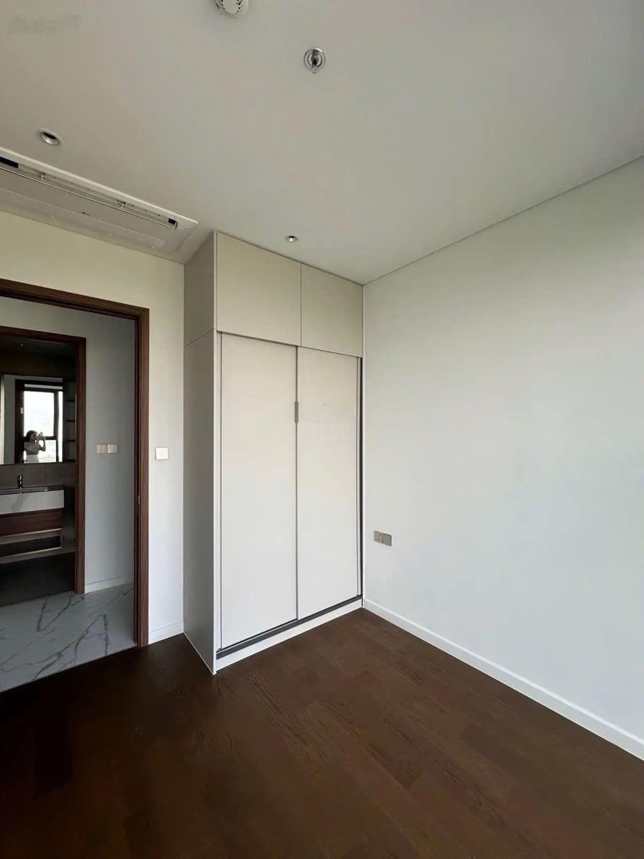 Bán căn hộ chung cư tại the crest residence, giá rẻ nhất thị trường 14,5 tỷ vnd, diện tích 83m2