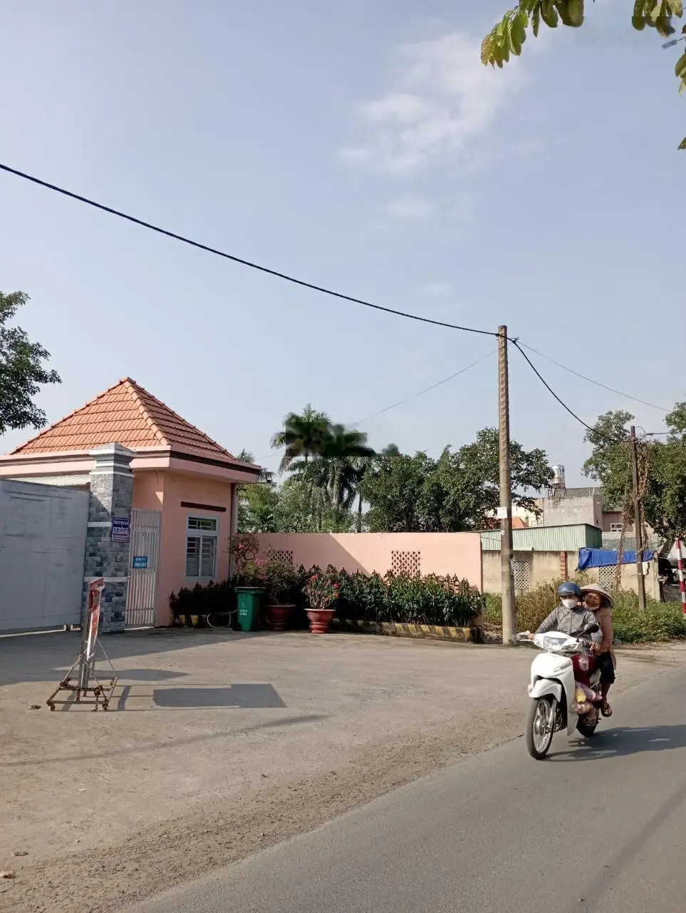 Hàng hiếm! Bán thật không ảo 90m2 (5x18m) Tân Phú Trung không quy hoạch bao xây dựng, 1tỷ2 còn TL