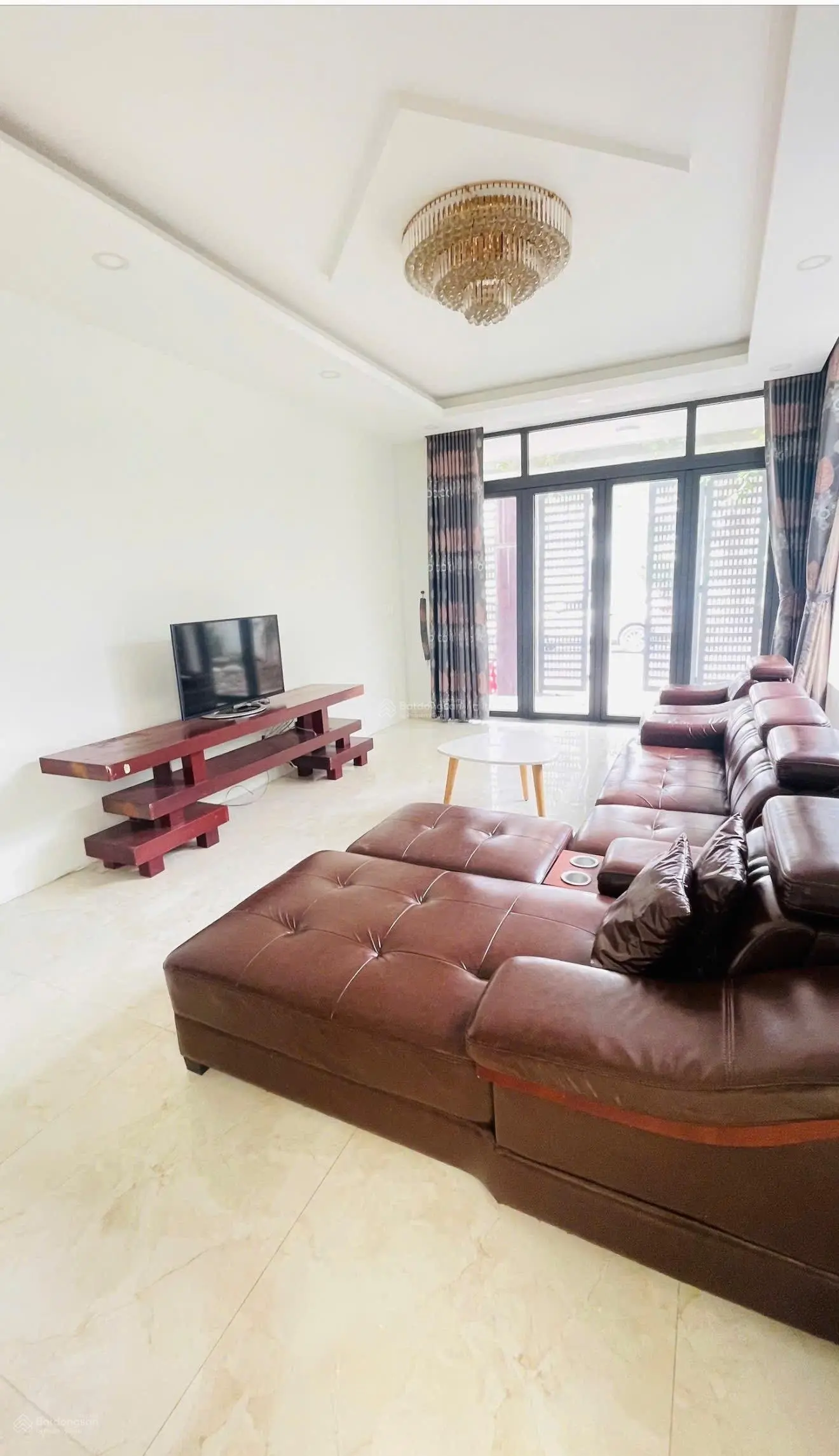 Kẹt tiền mở rộng kinh doanh, chủ cần bán gấp căn biệt thự 180m2 full nt dự án XD5 giá 26.3 tỷ TL