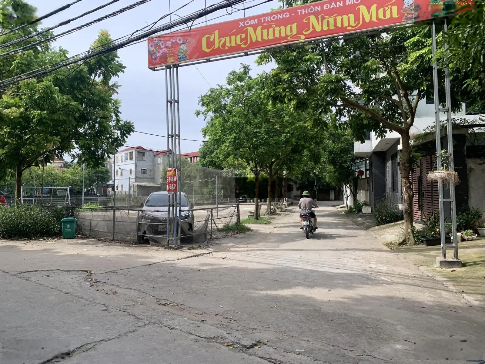Bán 88m2 đất full thổ cư, trục chính bìa làng 2 container tránh, thông số đẹp Nam Hồng, Đông Anh
