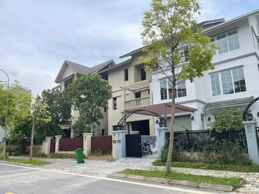 Đón sóng hạ tầng phía Tây Hà Nội: KĐT Sunny Garden City, ngon, bổ, rẻ. LH Hoàng Đạo 098 299 6565