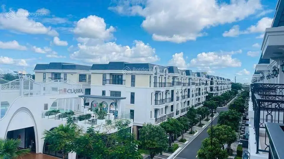 Độc Quyền - Bán 5 căn The Classia suất ngoại giao A2 đến A7 . DT 5x19.6m view trực diện hồ bơi.